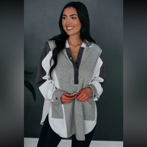 OVERSTOCKED - TODAY ONLY!! Y2K White-Black Corduroy- & Gray Exposed Seam Snap - Picture 16 of 16